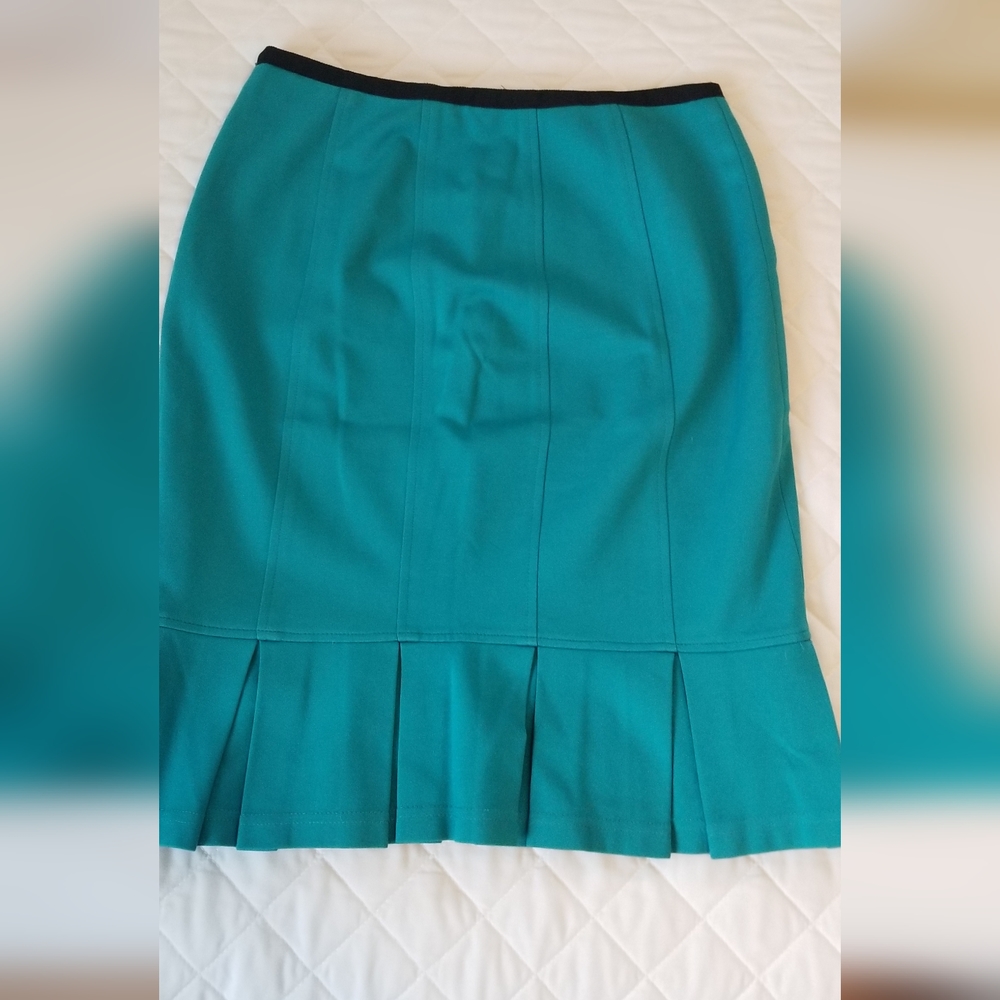 Nanette Lepore teal skirt sz 8